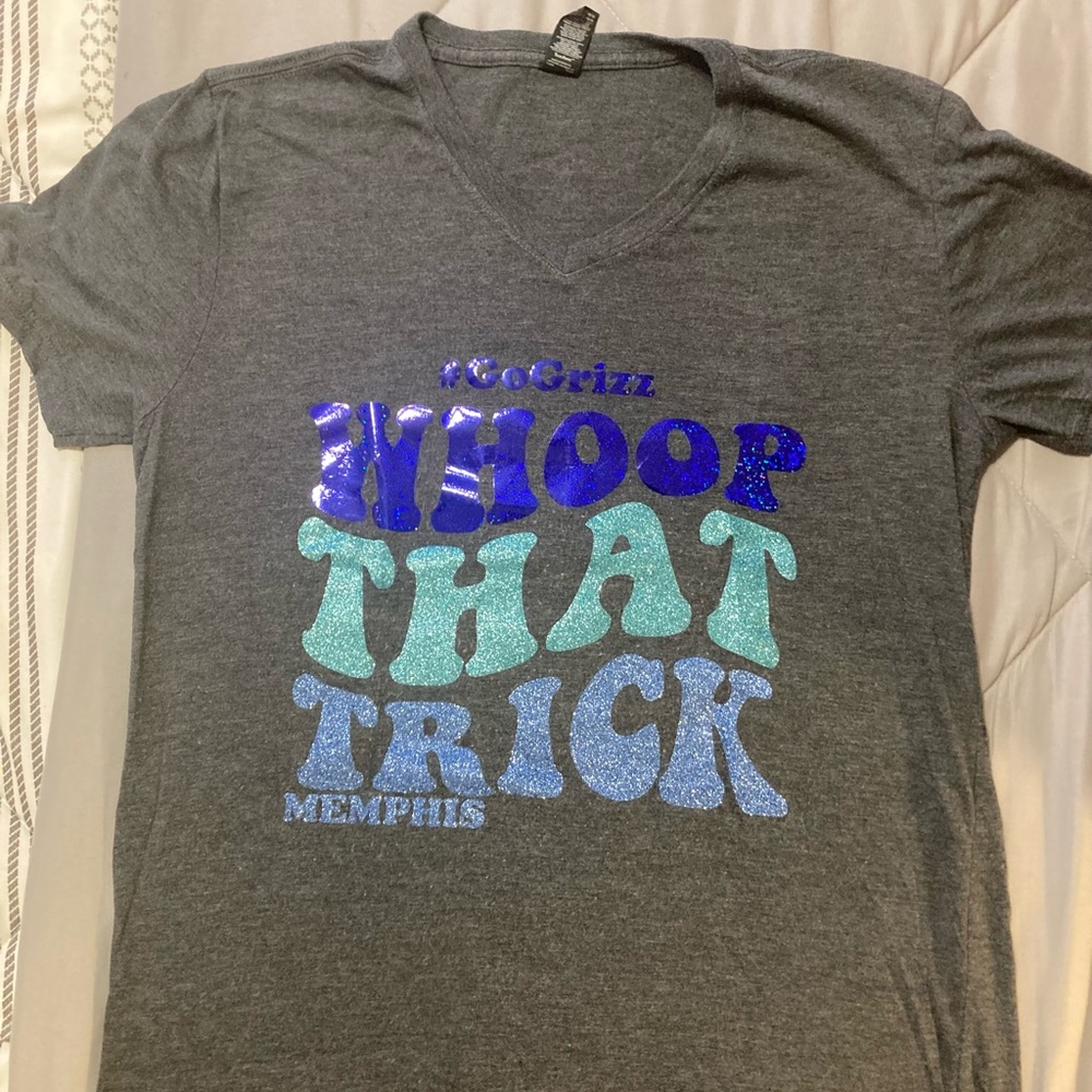 Gray Graphic Tee with Blue Accents